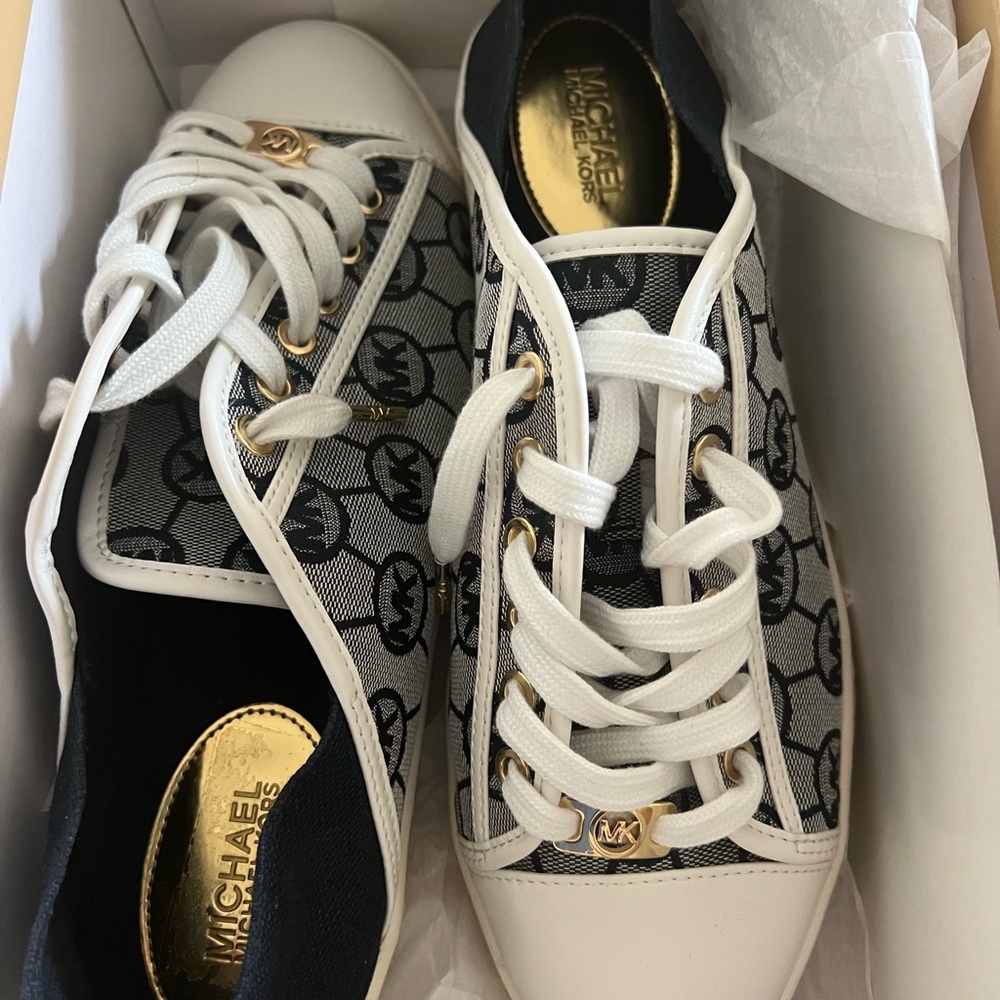 Michael Kors White and Black Fashion Sneakers - Picture 1 of 4